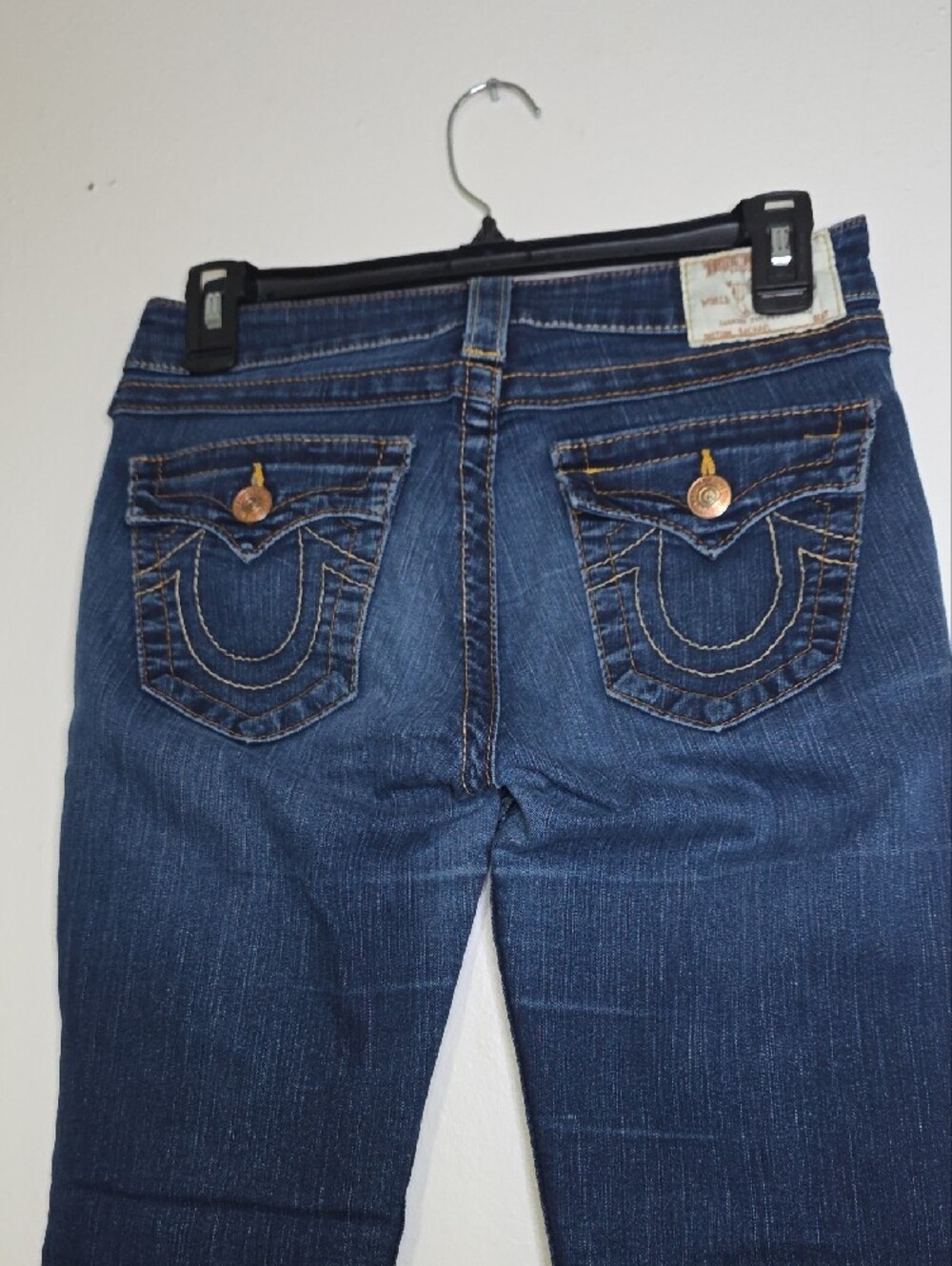 True Religion Women's Indigo Skinny Jeans with Contrast Stitching - Picture 6 of 8